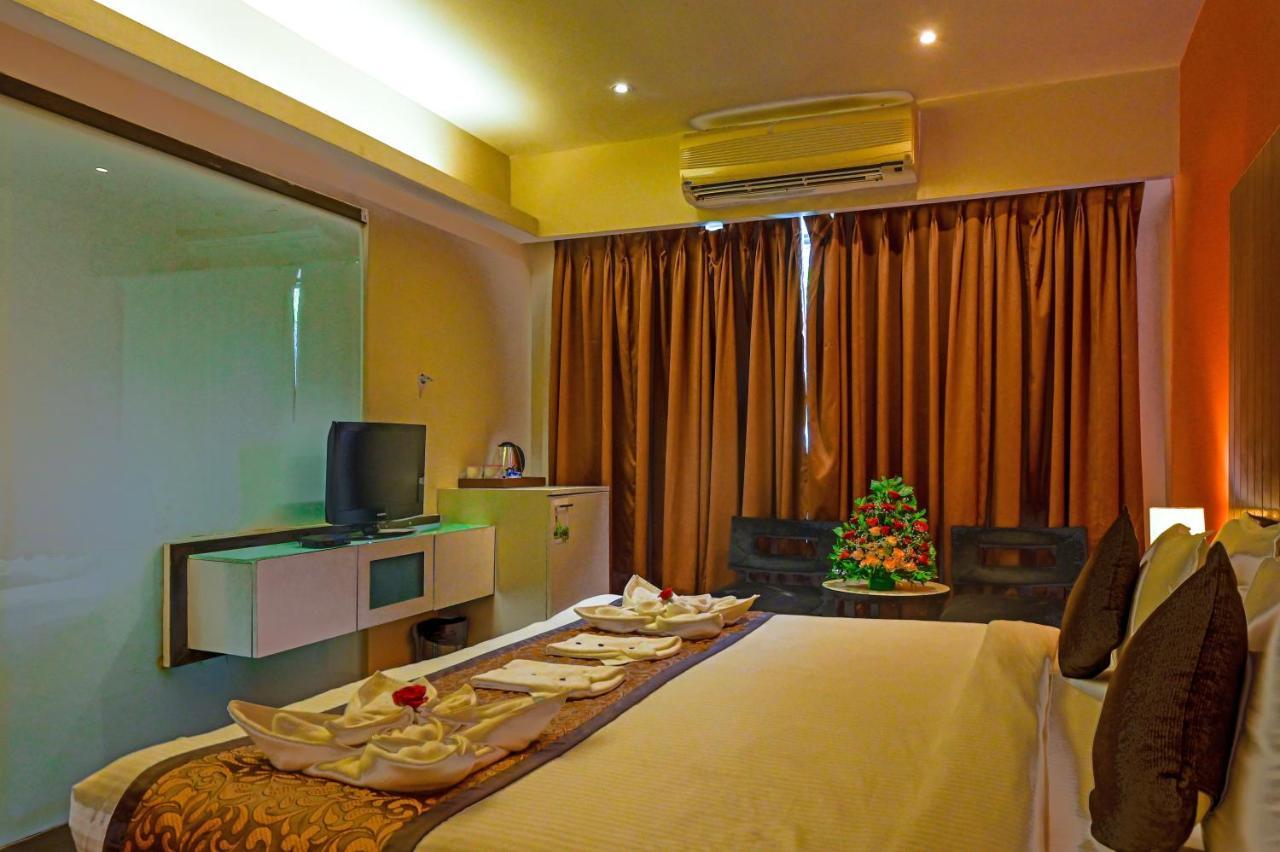 Citrus Hotel Лонавла Екстер'єр фото
