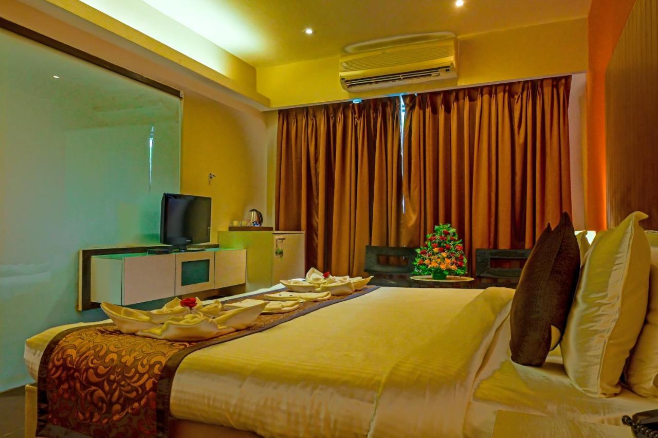 Citrus Hotel Лонавла Екстер'єр фото