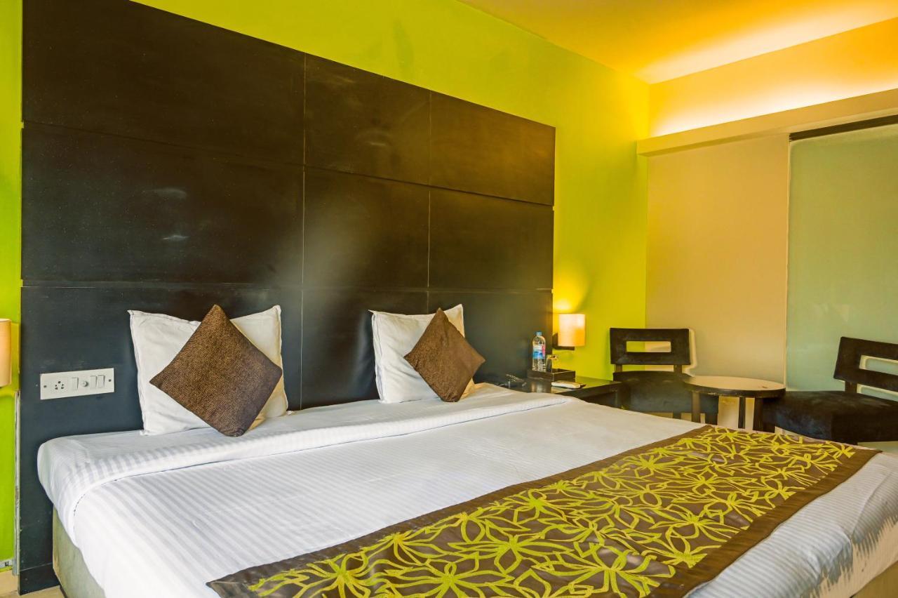 Citrus Hotel Лонавла Екстер'єр фото
