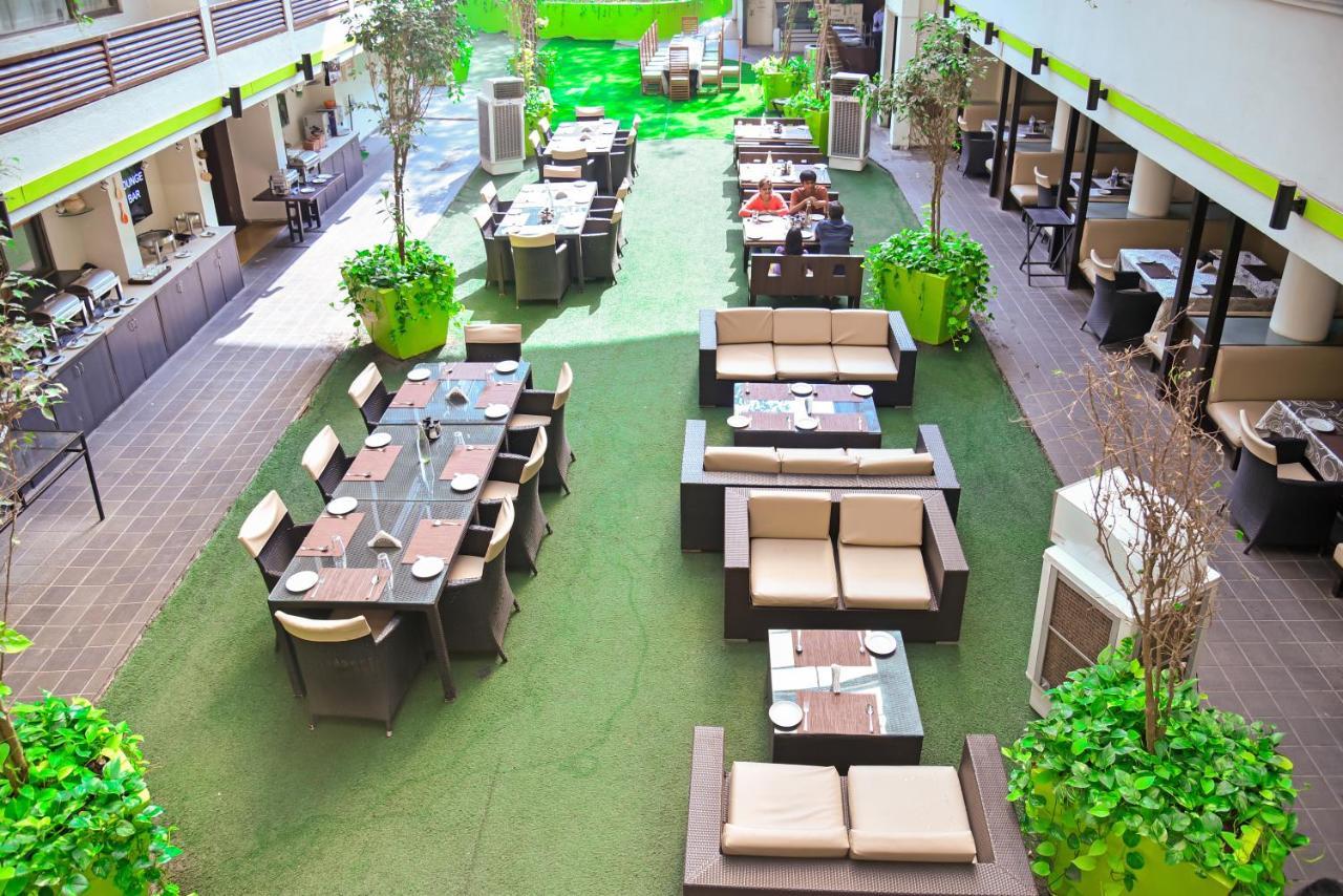 Citrus Hotel Лонавла Екстер'єр фото